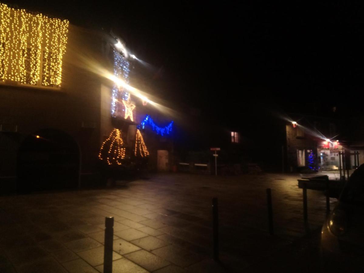 Pensjonat Bienvenue Saint-Pierre-de-Plesguen Zewnętrze zdjęcie